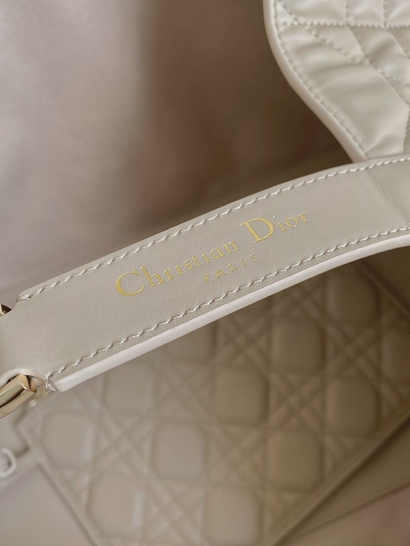 Christian Dior Shopping Bags